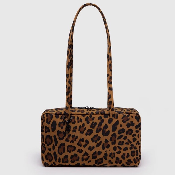 BAGGU Handbags - BAGGU Nylon Bowler Bag in Leopard NEW WITH TAGS Nwt